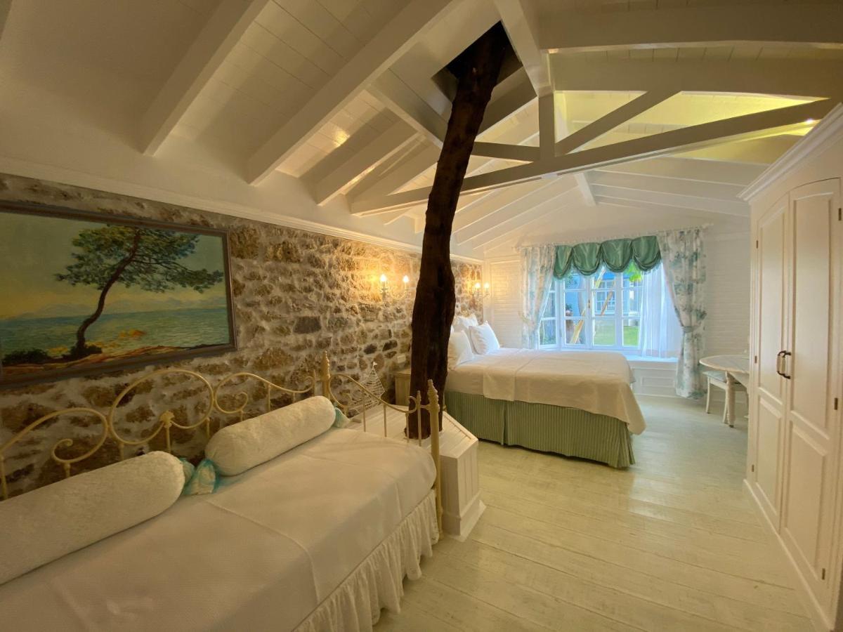 Lola 38 Hotel Фоча Екстер'єр фото