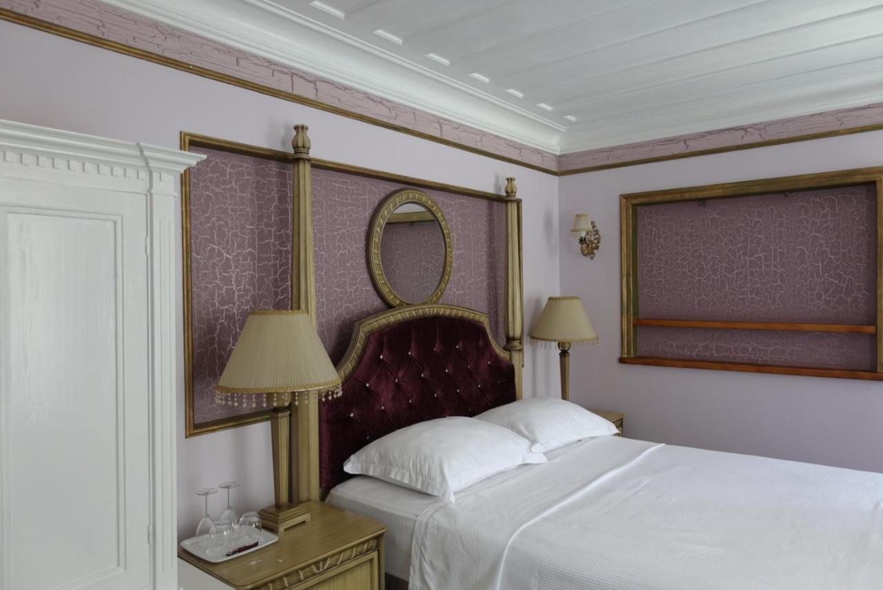 Lola 38 Hotel Фоча Екстер'єр фото