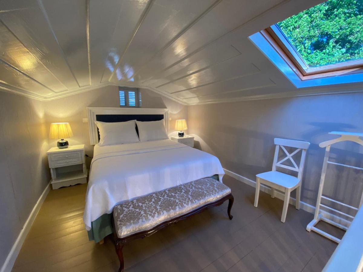 Lola 38 Hotel Фоча Екстер'єр фото
